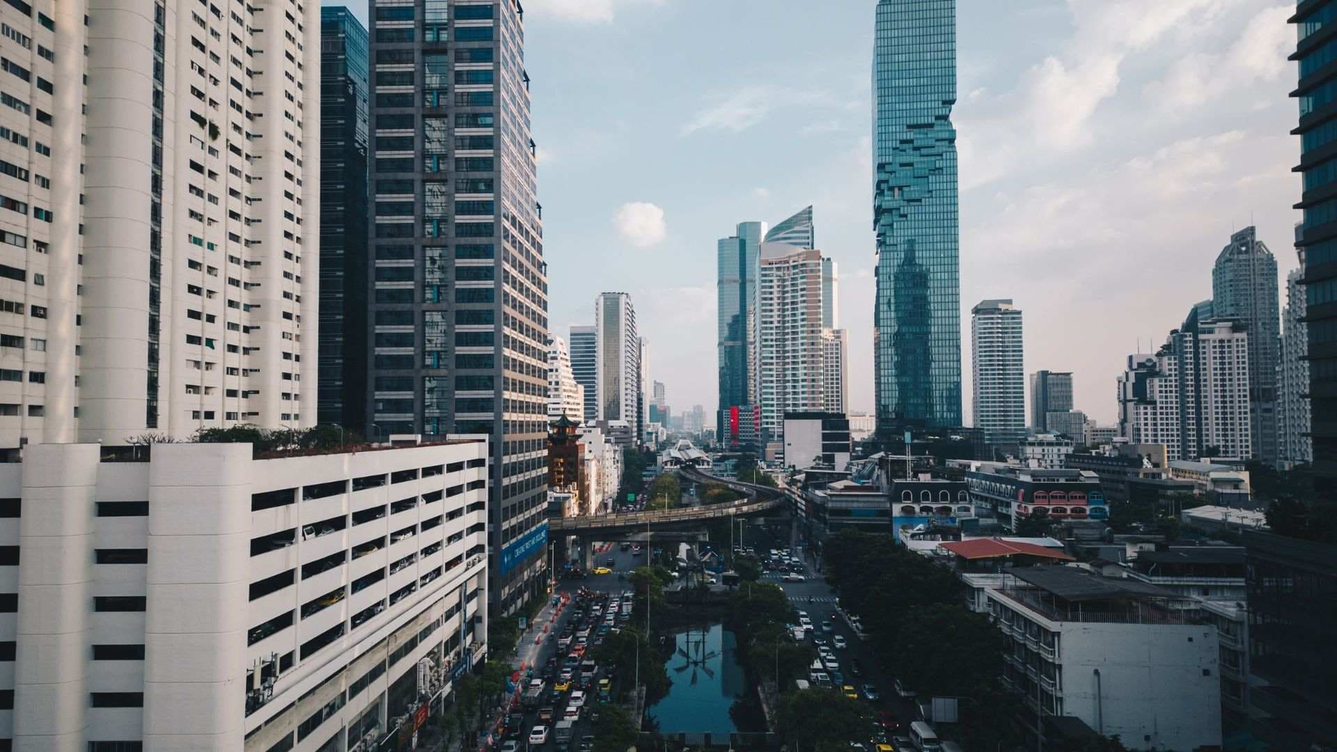 สาทร