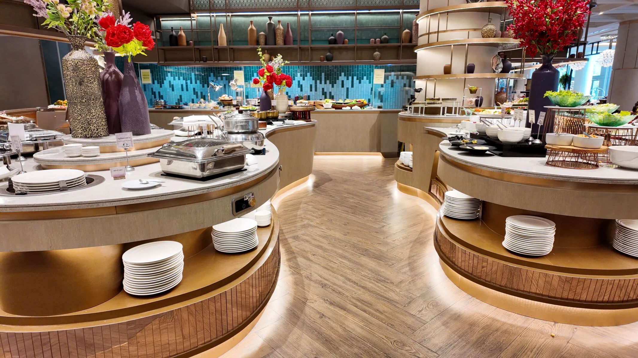 Miracle Grand Convention Hotel