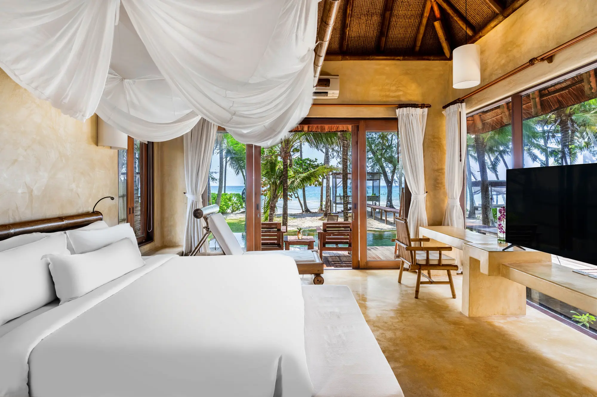 High Season Pool Villa & Spa