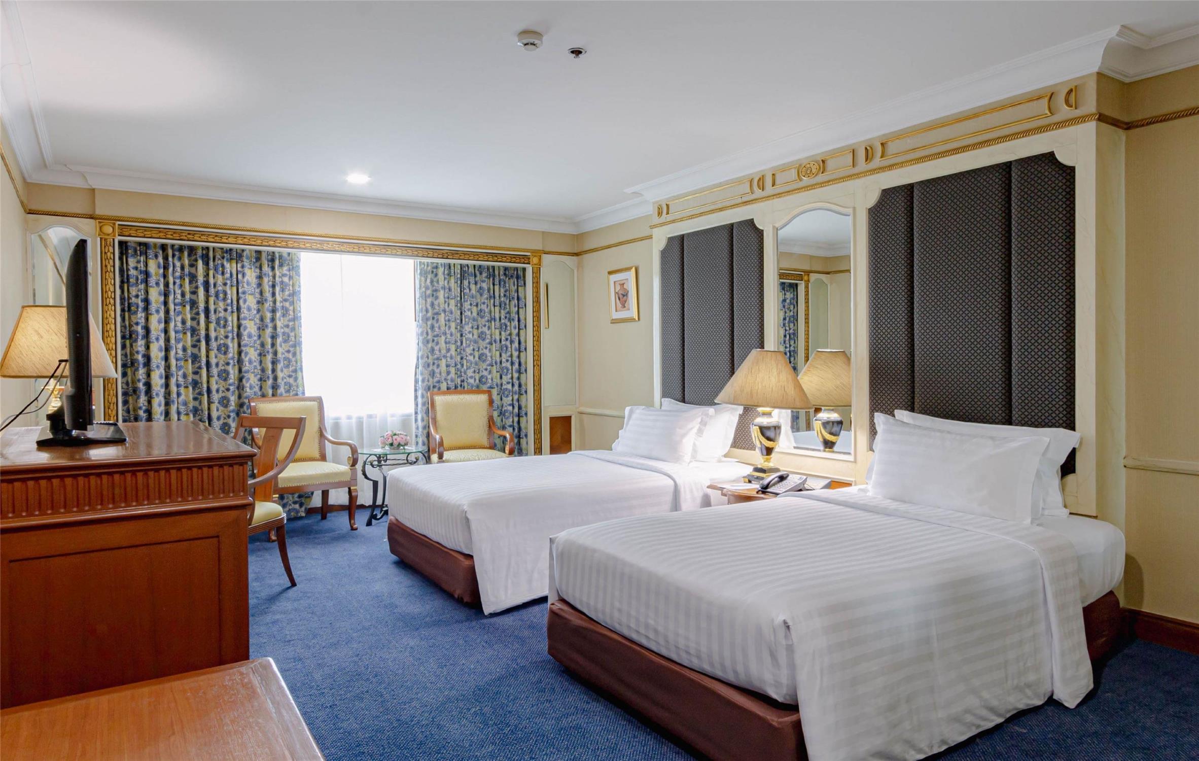 Golden Tulip Sovereign Hotel,Bangkok