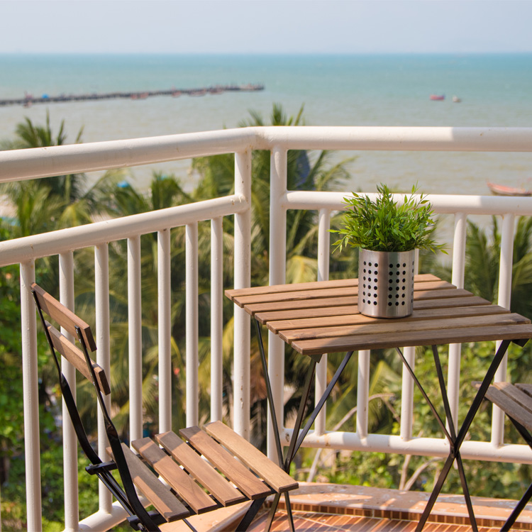 โรงแรมนานาชาติบางแสน