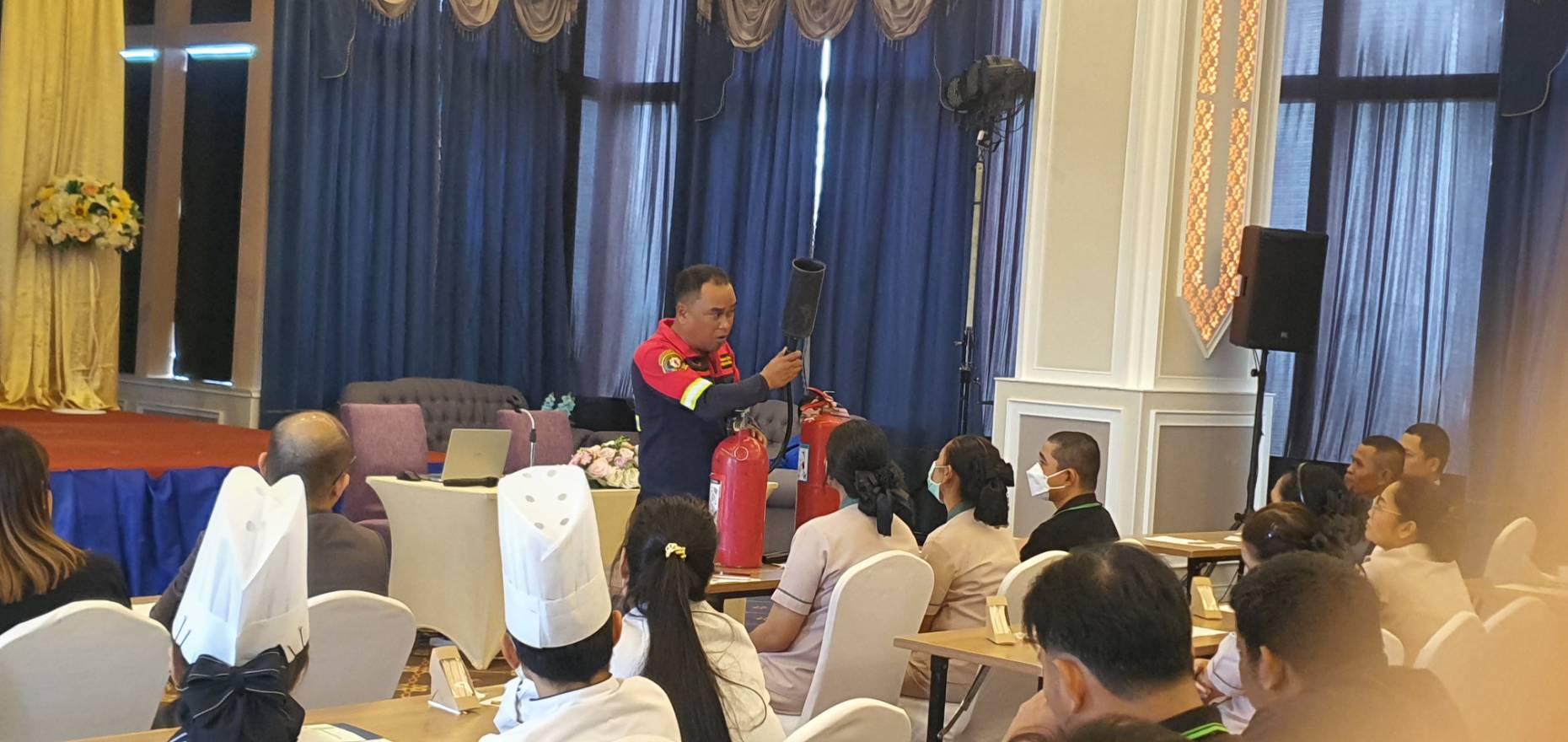 THE BAZAAR HOTEL BANGKOK