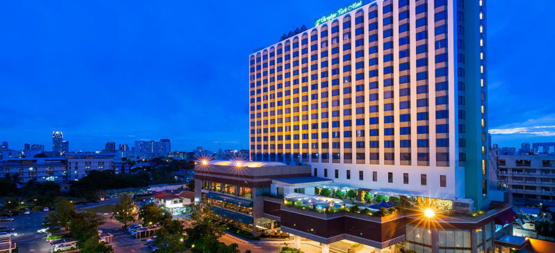 เซอร์วิสชาร์จ Ramada by Wyndham Bangkok Chaophya Park Hotel