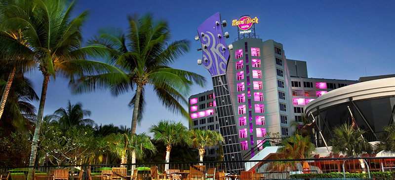 เซอร์วิสชาร์จ Hard Rock Hotel Pattaya