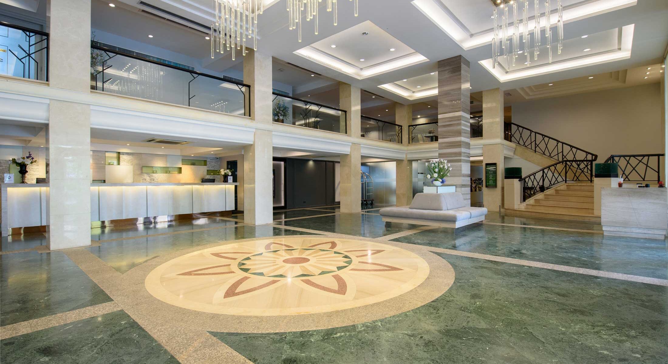 เซอร์วิสชาร์จ SC PARK HOTEL  /   บริษัท โอเอไอ คอนซัลแต้นท์แอนด์แมนเนจเม้นท์ จำกัด